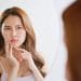 ニキビ跡を消す方法は？セルフケアと美容医療を解説