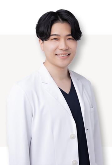 上田 幸輝 医師 写真