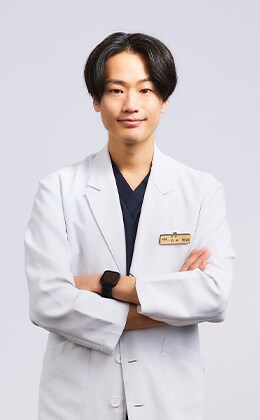 岩本医師写真01
