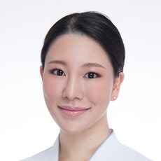 西川礼華医師 美容整形 美容外科 美容皮膚科なら湘南美容クリニック 公式