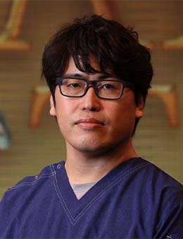 山本 高士 医師