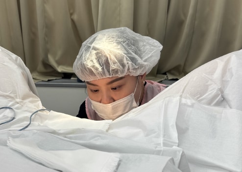 陰核を覆っている余分な包皮を切除し適度に露出させて問題を改善する手術