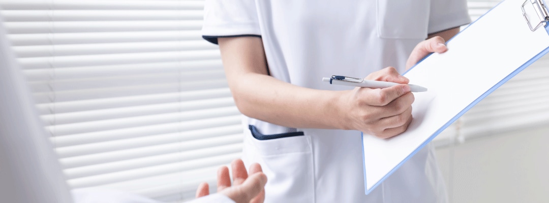 カウンセリング〜施術後まで一貫サポート<br />
问诊〜治疗结束服务一条龙