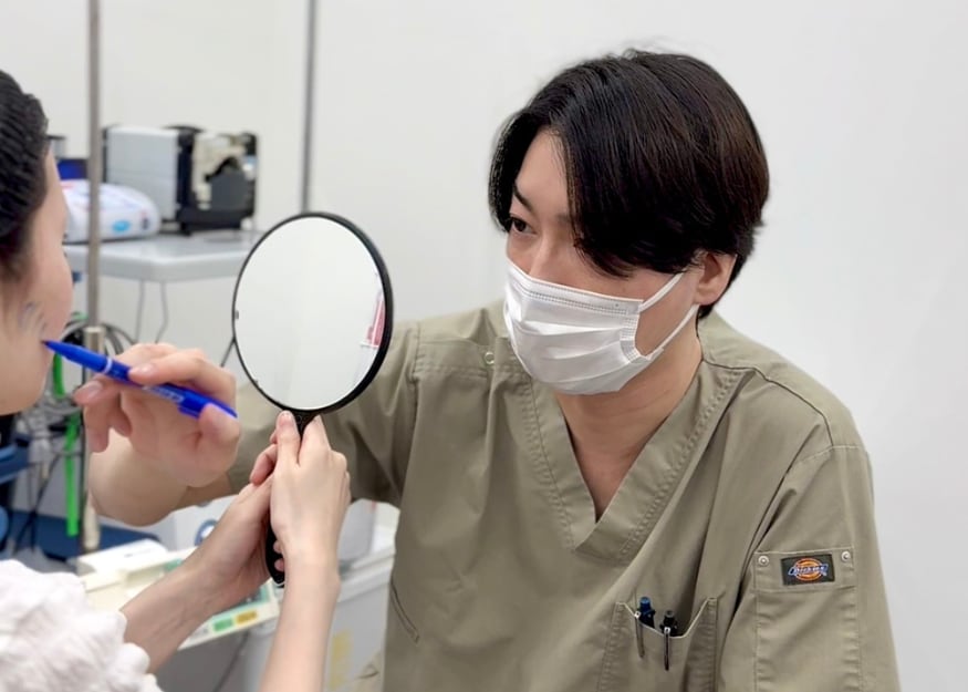 顔のバランスを重視したデザインへのこだわり<br />
