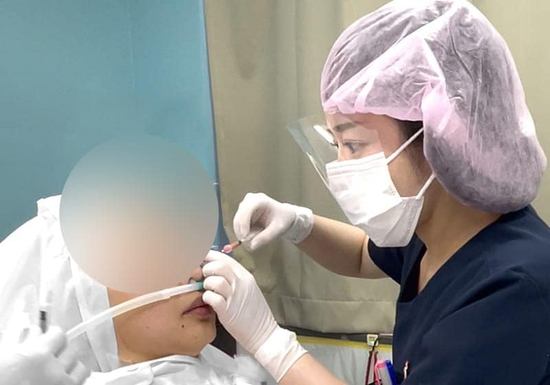 徹底的な眼窩脂肪の切除による低い再発率