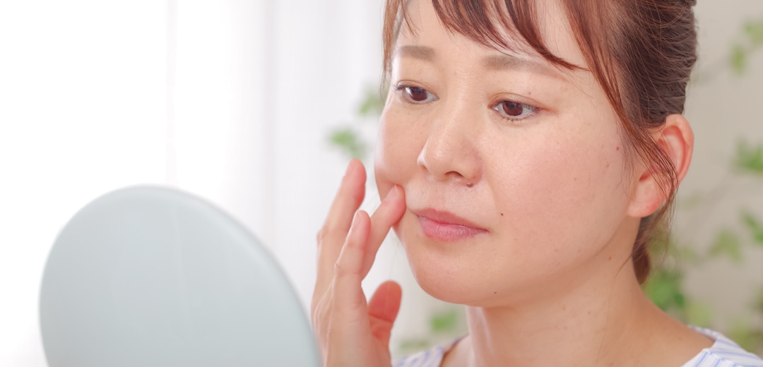 外科手術はしたくない。でも老け見えは止めたい
