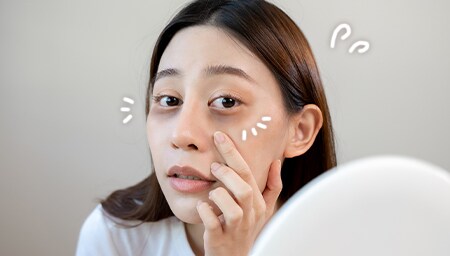 オススメ施術は目元の若返り術!【クマ取り】
