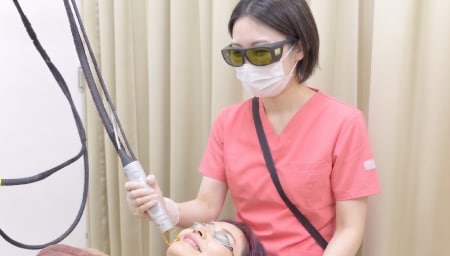熟練した看護師による丁寧な技術