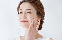 【短時間でたるみ引き上げ】糸リフトで鏡を見たくなる毎日に