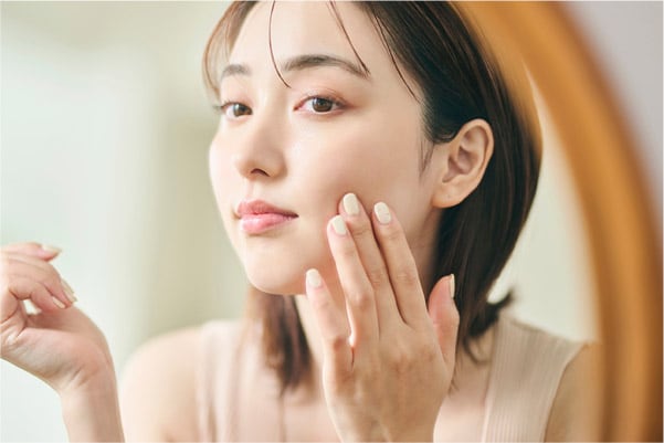 基準は「頬骨の高さ」