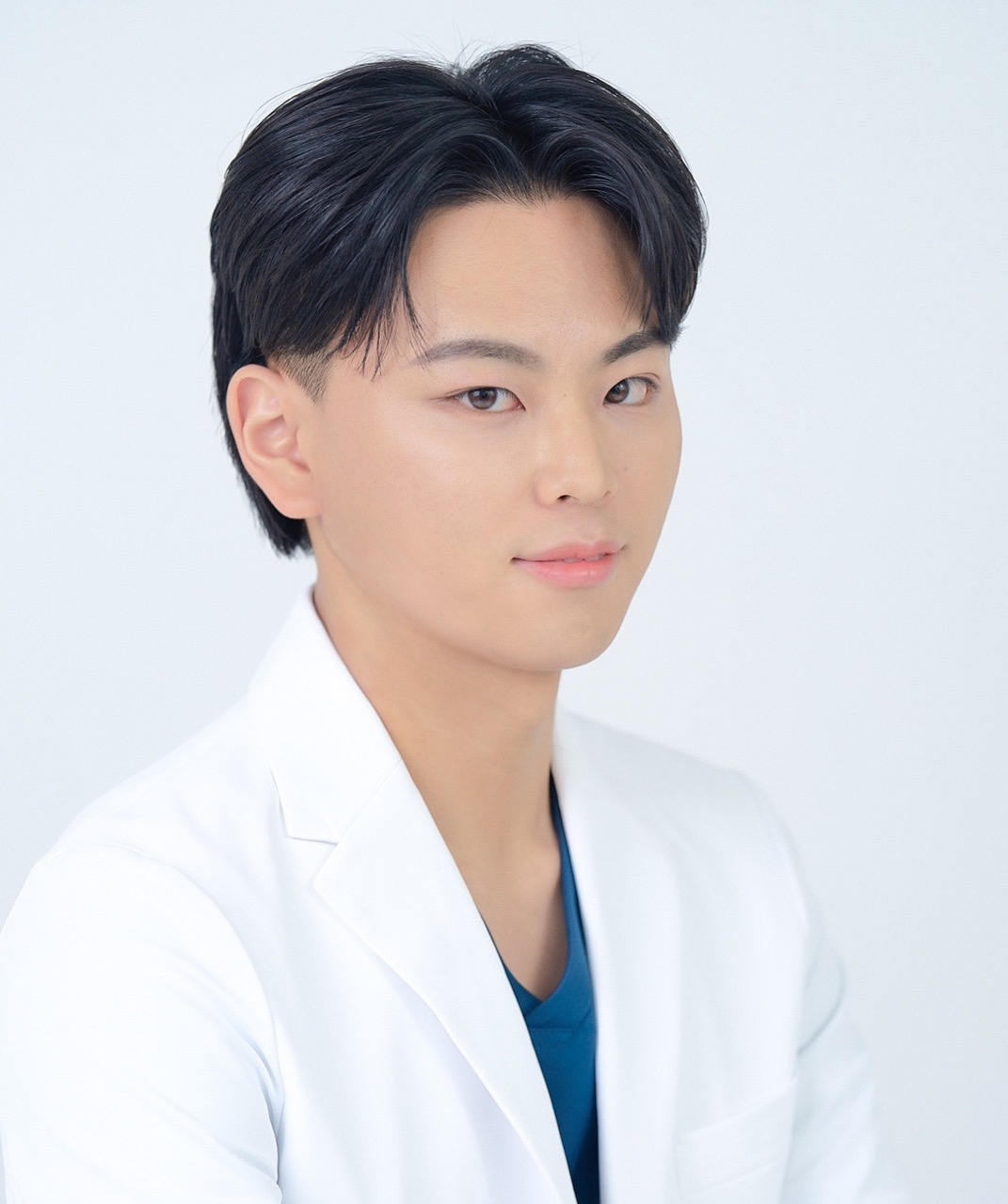 山洞龍馬 医師