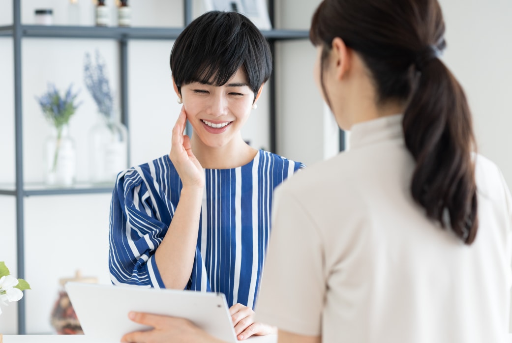 Q. 服装やメイクはどうすればいい？