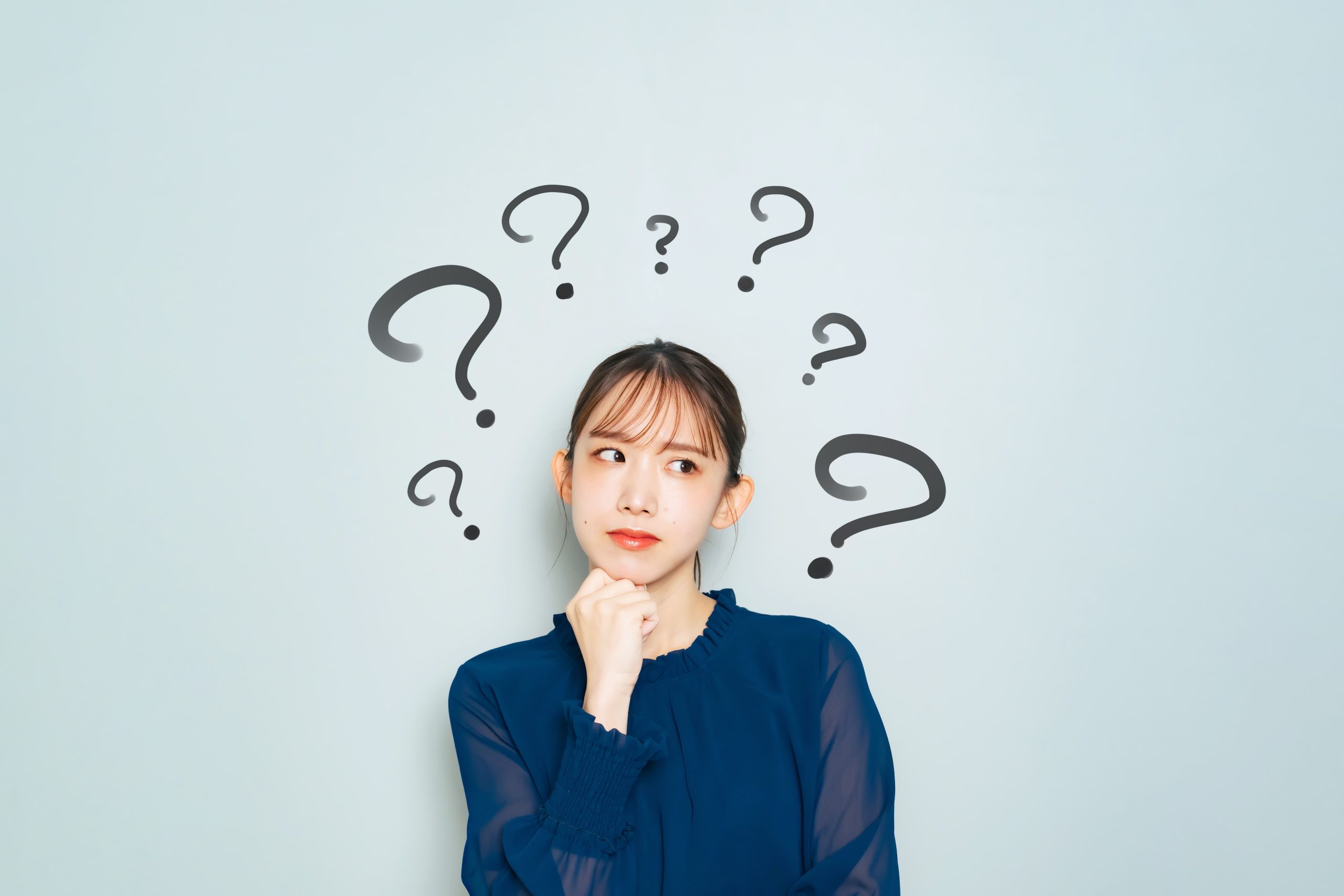 ホームページを見たけれど、糸の種類が多すぎてよくわからないし、何本入れたら良いかもわからない🥺