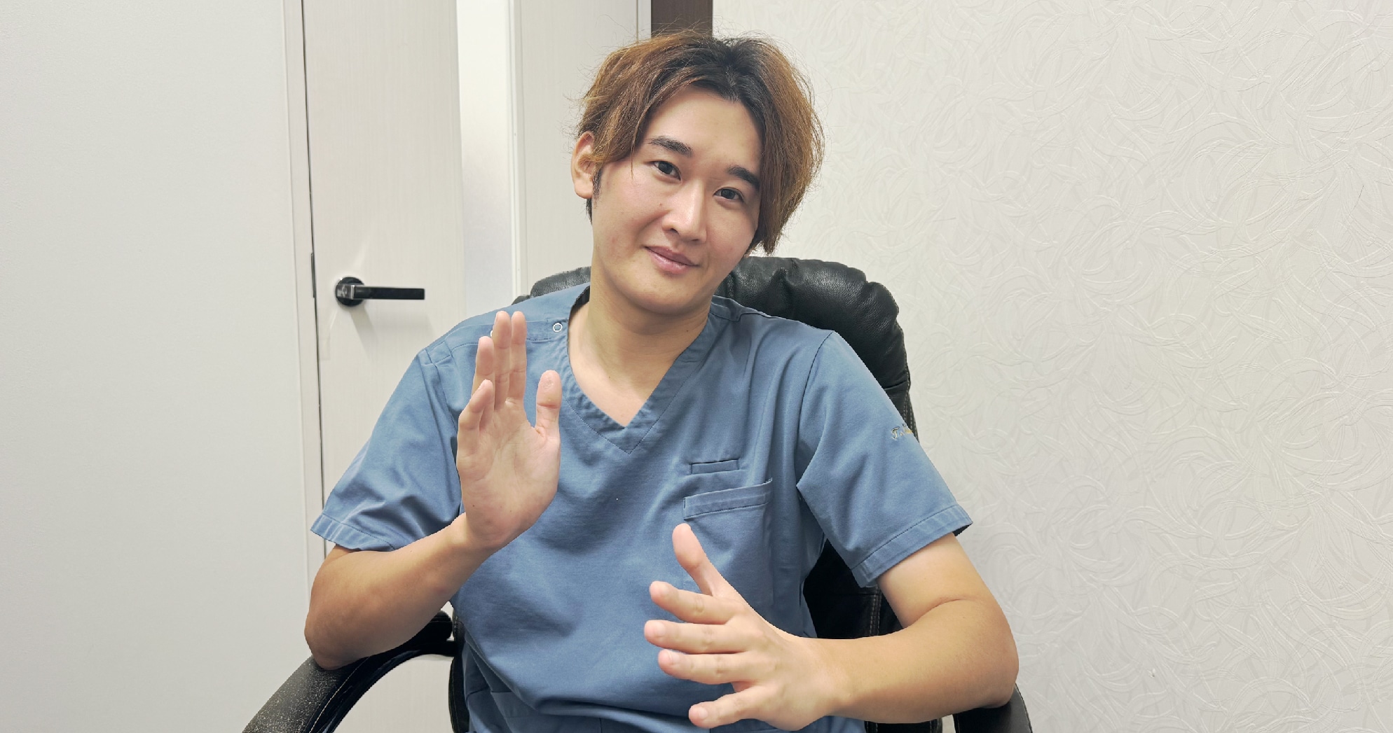 沼澤医師は「カリカリ仕上げ×最小限ダウンタイム」を徹底