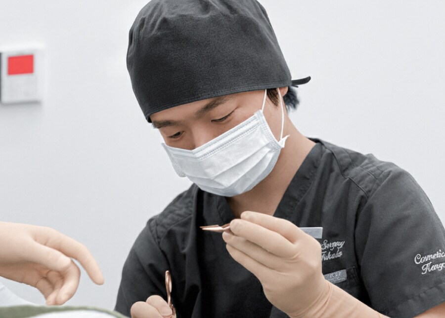 傷跡やつり目にならない？