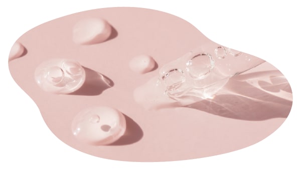 お顔の印象を変えるヒアルロン酸