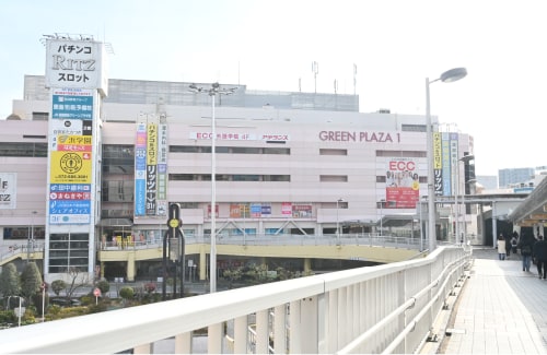 グリーンプラザたかつき1号館内で通いやすい