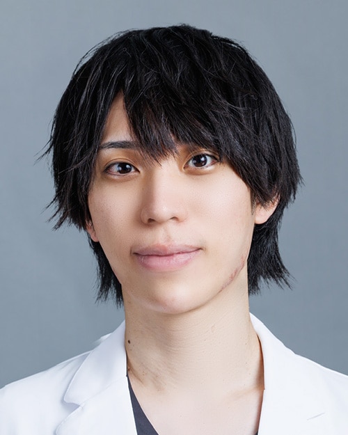 上薗侑也 医師