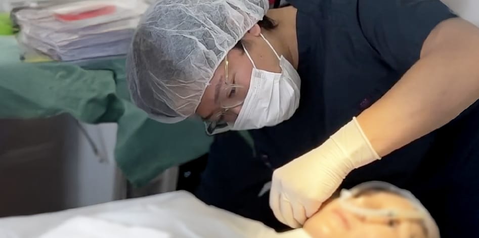 在籍医師約450名に教える特別な医師