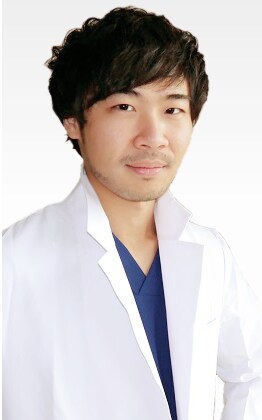 藤井医師写真01