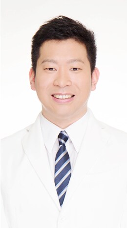 山下医師写真01