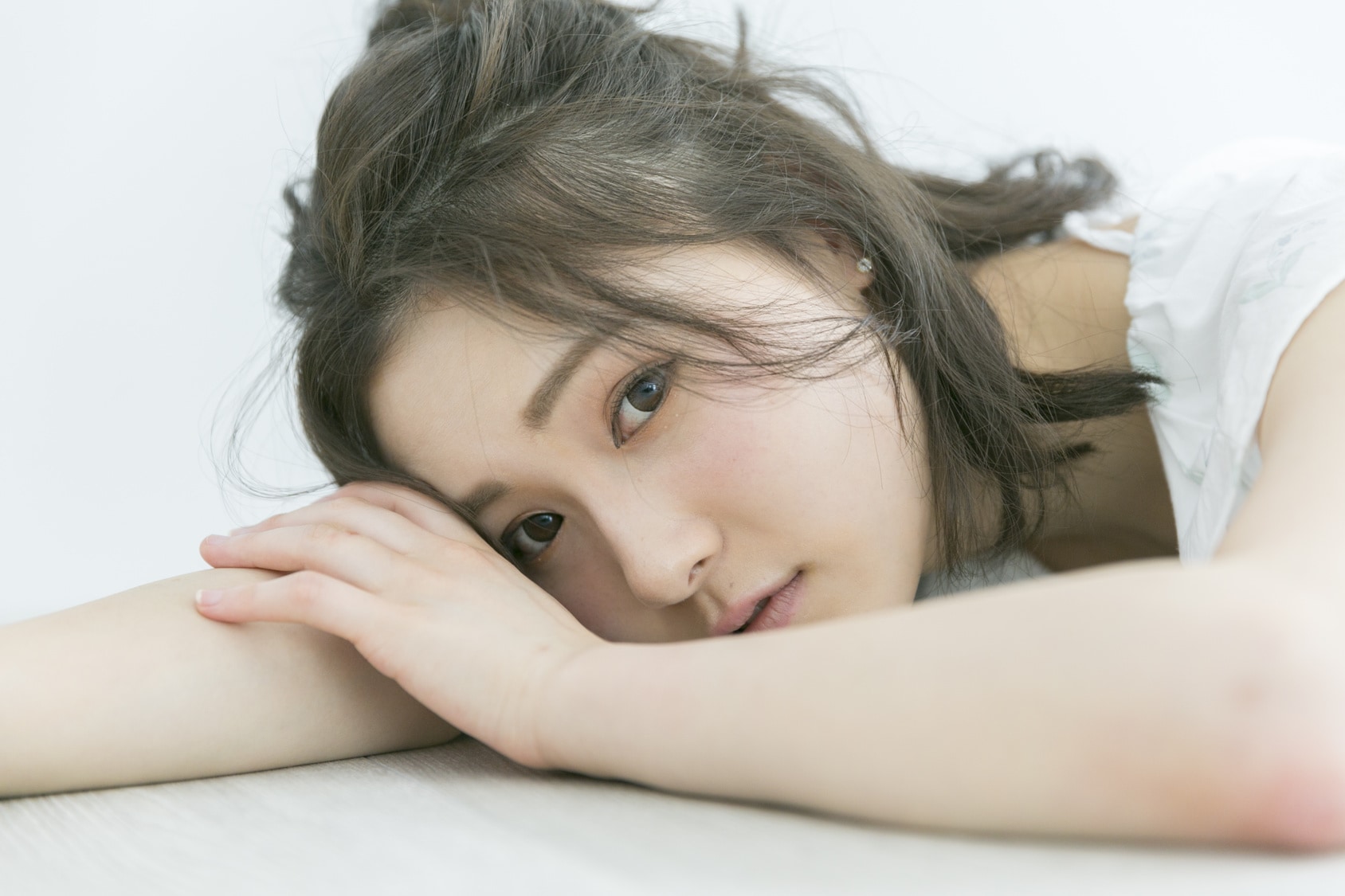 まぶたをこすると二重になるのはなぜ 湘南美容クリニック まぶたをこすると二重になるのはなぜ 湘南美容クリニック